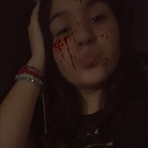 Meet your Posher, Sarahi